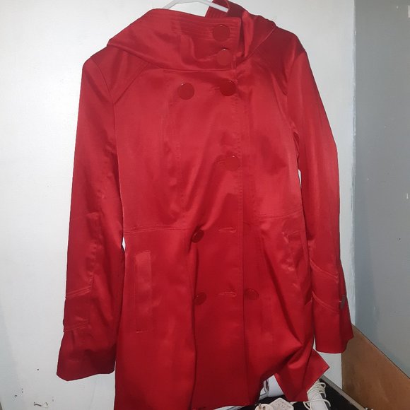 D&G Red hooded Raincoat - Picture 2 of 2